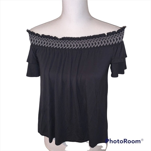 Soft & Sexy American Eagle 🦅 Off Shoulder Tee, sz S - Picture 2 of 5